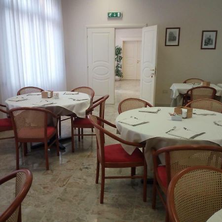Hotel San Lorenzo Pegognaga Extérieur photo